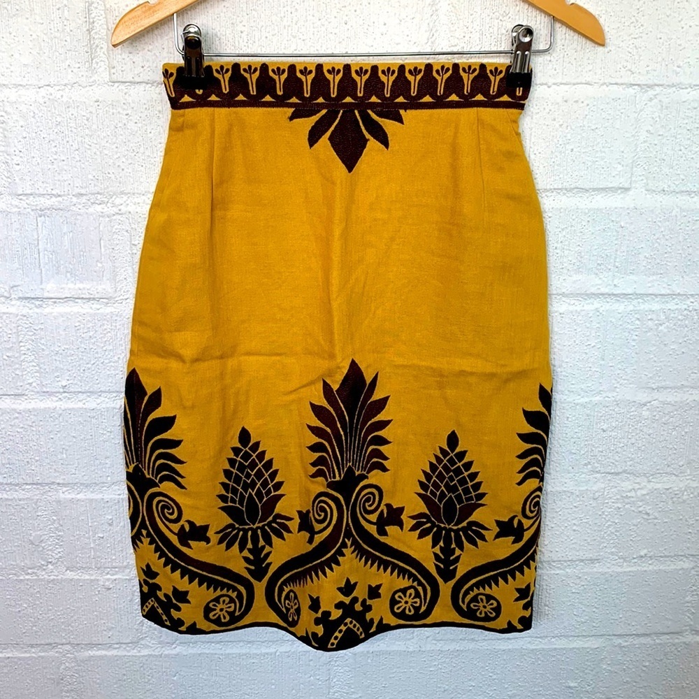Oscar de la Renta Mustard Yellow Embroidered Silk Linen Skirt size 8/M